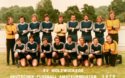 Doppel-Jubiläum beim HSC: Ehrung für 76er Meister und 86er Aufsteiger